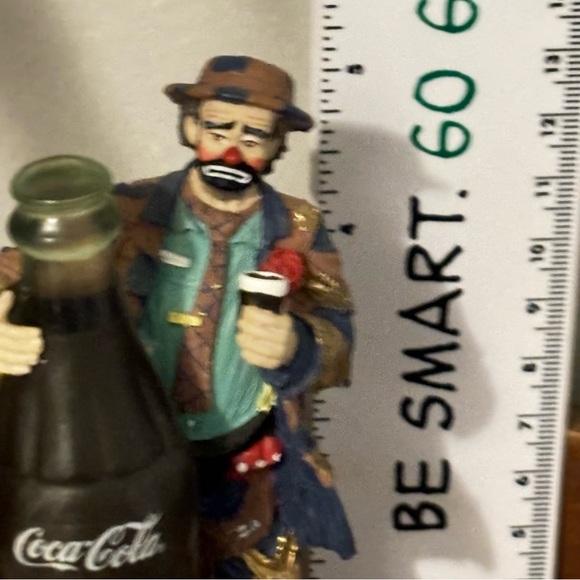 Coca-Cola Limited Musical Edition Figurine Hemmett Kelly 1995 Signed Numbered - Picture 8 of 10